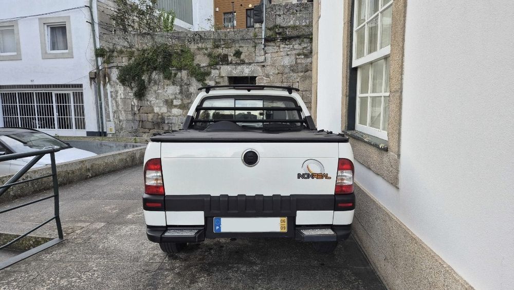 Fiat Strada 1.3 Multijet (2006)
