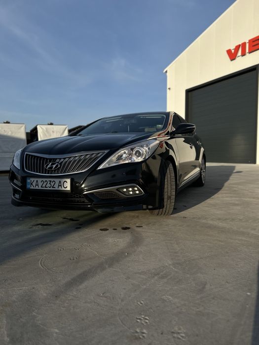 Hyundai grandeur