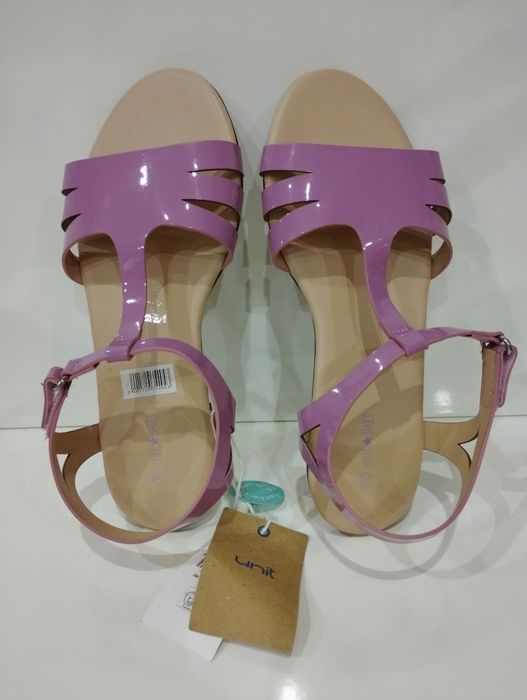 Sandálias Unit Shoes Novas - Tam.35