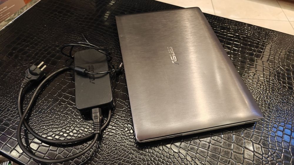 Ігровий ноутбук  Asus N550JK GTX 850M (2Gb), i7-4700HQ