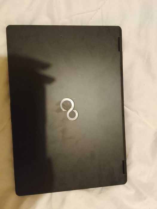 Computador fujilu em bom estado