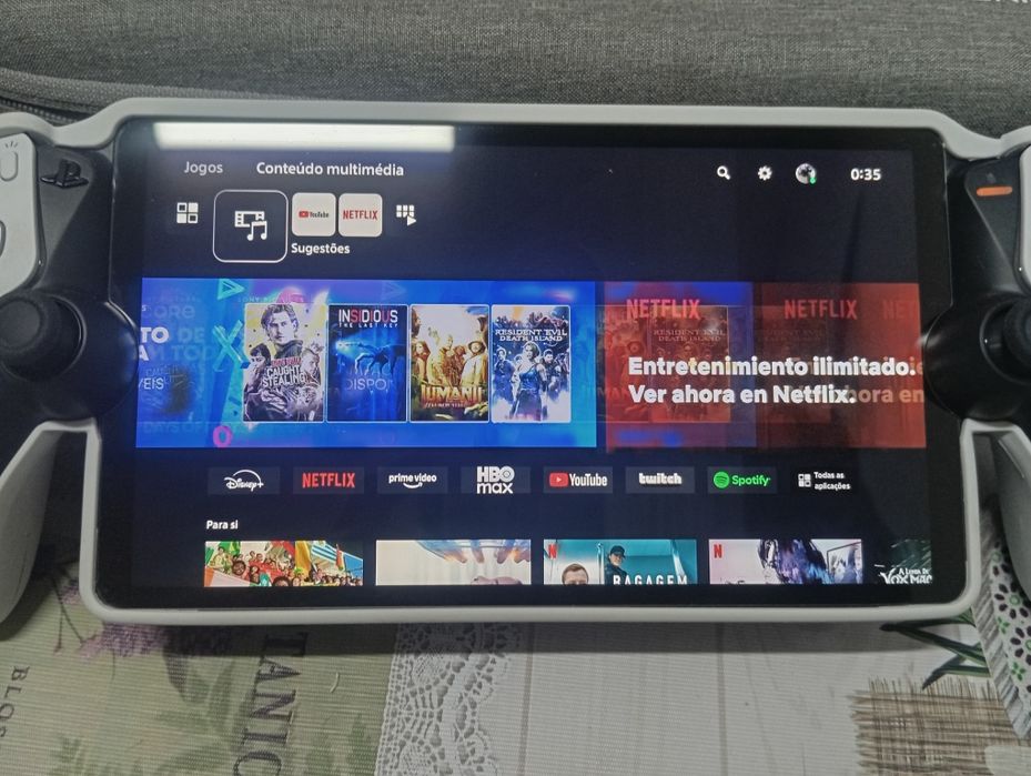 Vendo ps 5 portátil