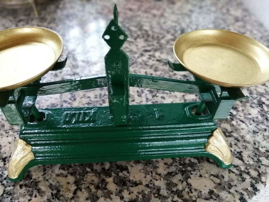 Balança muito antiga original