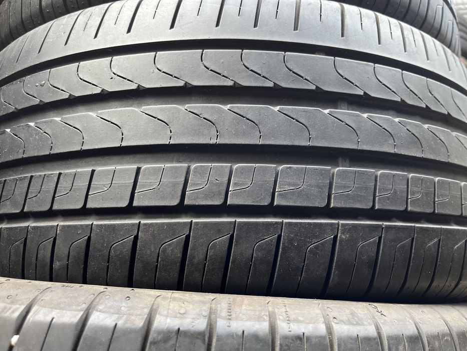 Pirelli Cinturato P7 (літо-самоклейка) 235 40 R19 Дружківська 12