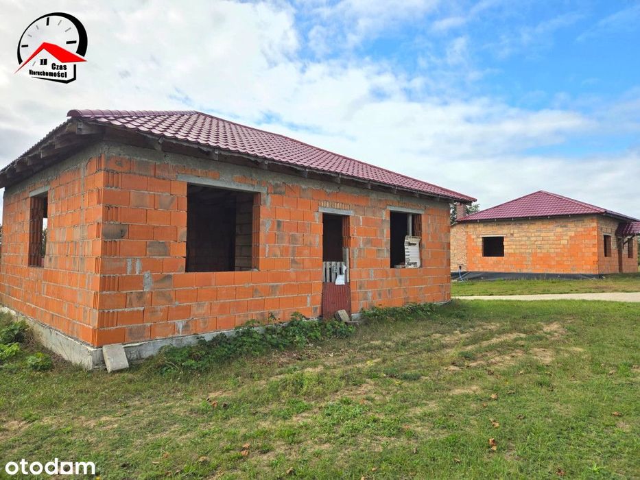 Domek w stanie surowym niedaleko miasta Koło