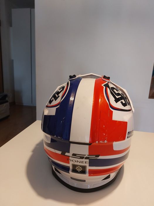 Vendo capacete LS2