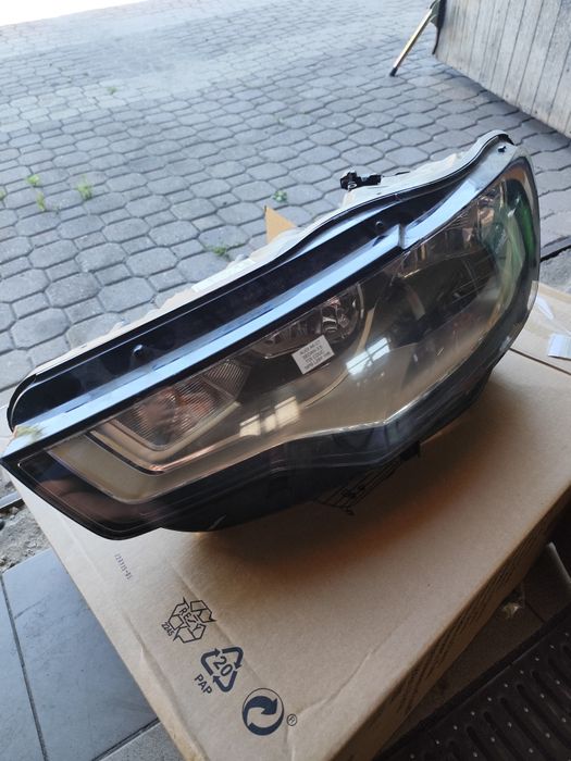 Lampa halogen audi A6 C7 zaślepki