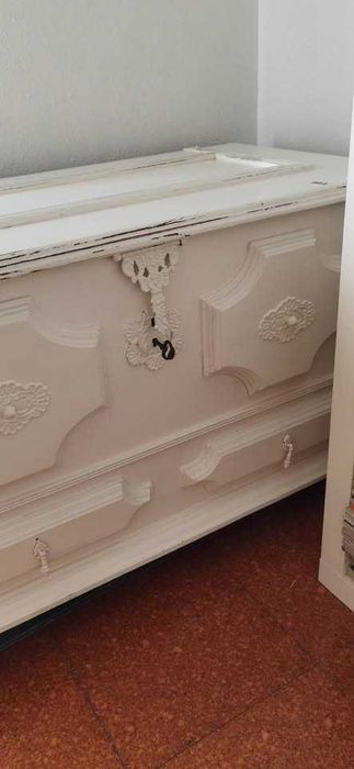 Arca em madeira  vintage