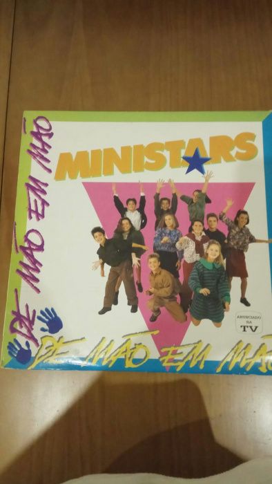 Disco vinil Ministars "De mão em mão" em bom estado