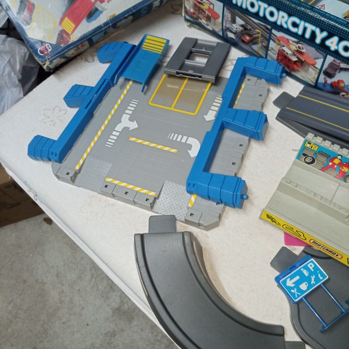 Vendo Kit matchbox 400 e 100
