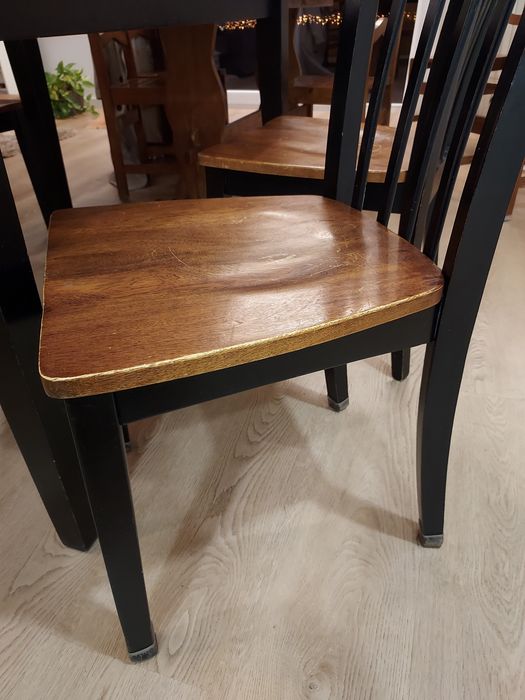 Mesa com 4 cadeiras 122*91cm