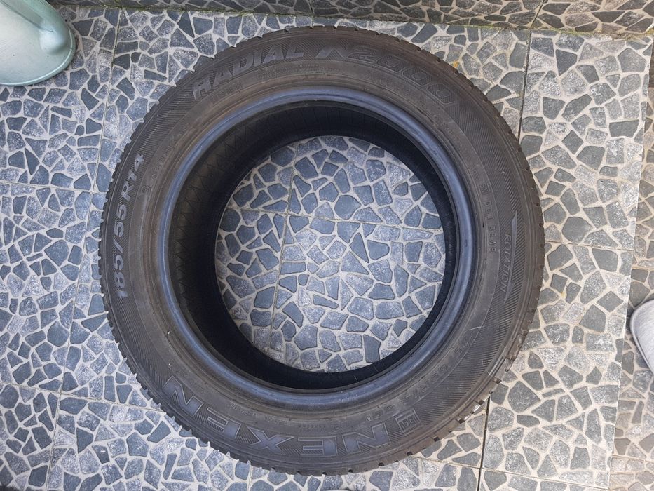 Vendo Pneu 185/55 R14