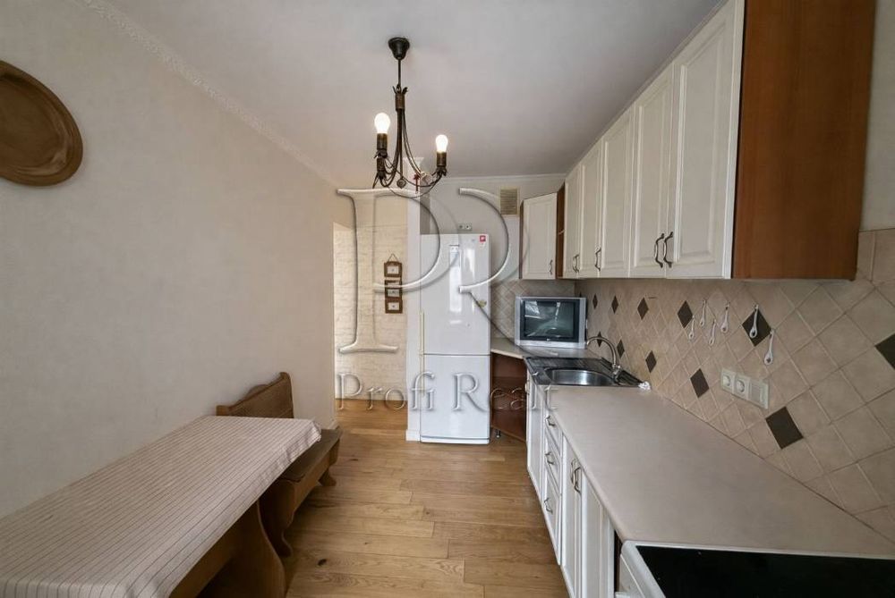 Продаж 3х кімнатної квартири на Радченка, 4 /Лобановського