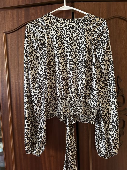 Леопардова блуза
