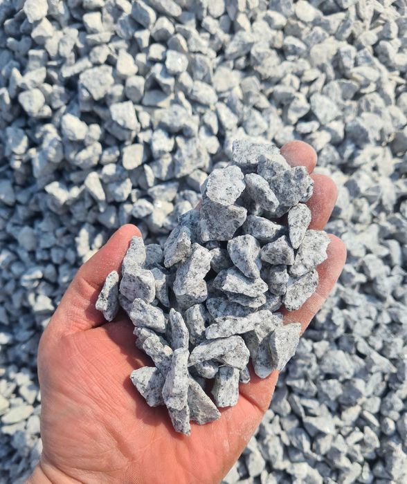Bardzo ładny grys granitowy 8/16 ozdobny do ogrodów