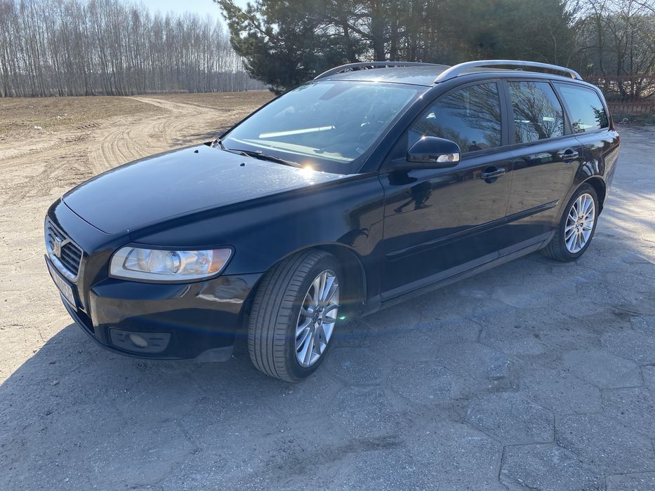 Volvo V50