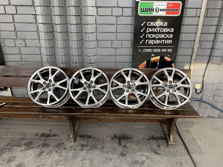 99 Оригинальные литые диски Mazda 5/114.3 R17 et55