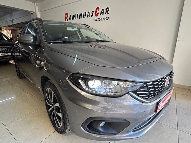 Fiat Tipo Station Wagon 1.3 M-Jet Lounge Tech J17