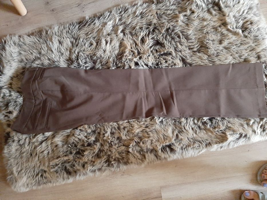 Eleganckie materiałowe spodnie Vero Moda