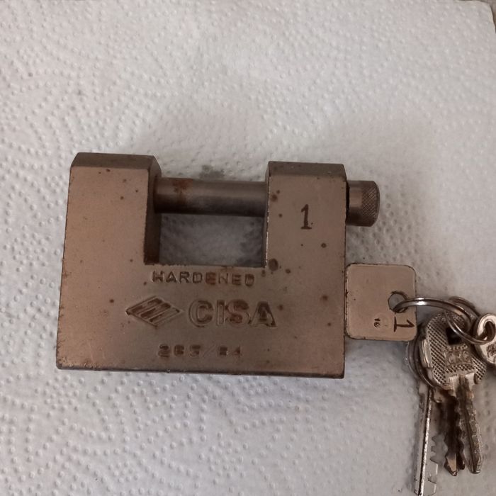 Cadiado de alta segurança Cisa Italy