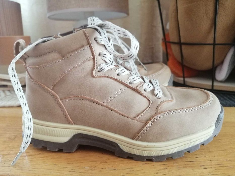 Buty przejściowe chłopięce r. 29