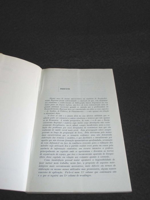 Livro Desenvolvimento Regional António Simões Lopes