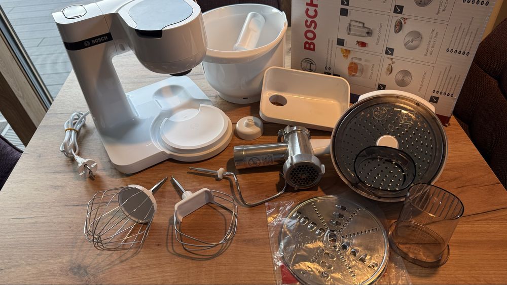 Robot planetarny Bosch Mum 2