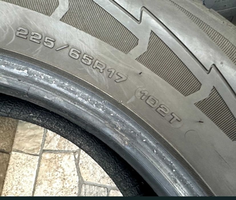 Шини Goodyear Ultragrip Ice SUV 225/65 R 17