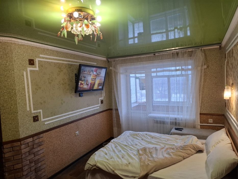 Чудова квартира. ЦУМ.5місць.Тривалий термін.Робимо документи.