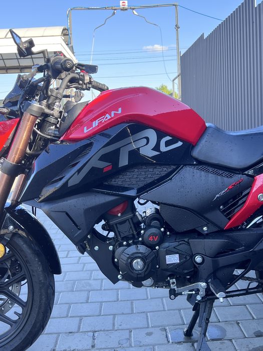 Lifan KPS 200