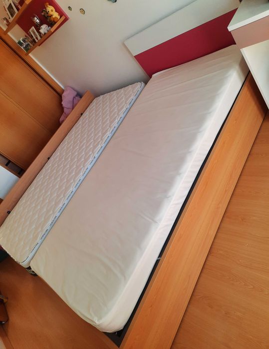 Mobila quarto individual com gavetão como nova