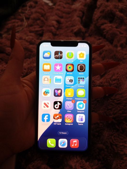 Продам айфон 11 pro