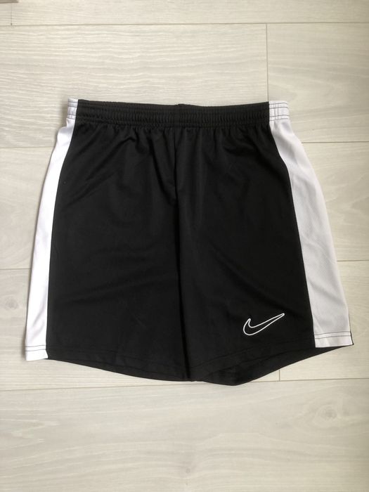 Спортивный костюм Nike DRI - FIT