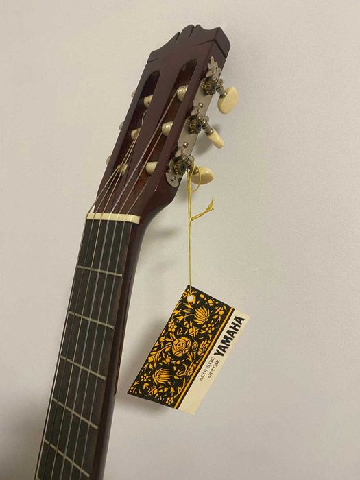 Guitarra Yamaha CG40A