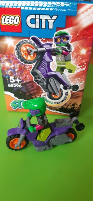 Lego City 60296 Stuntz flywheel motor z napędem