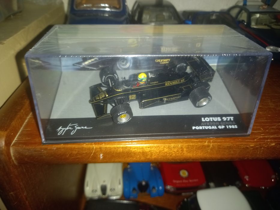 Miniaturas Ayrton Senna 1/43
