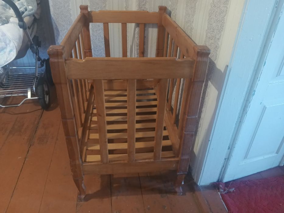 продам колиску  бу