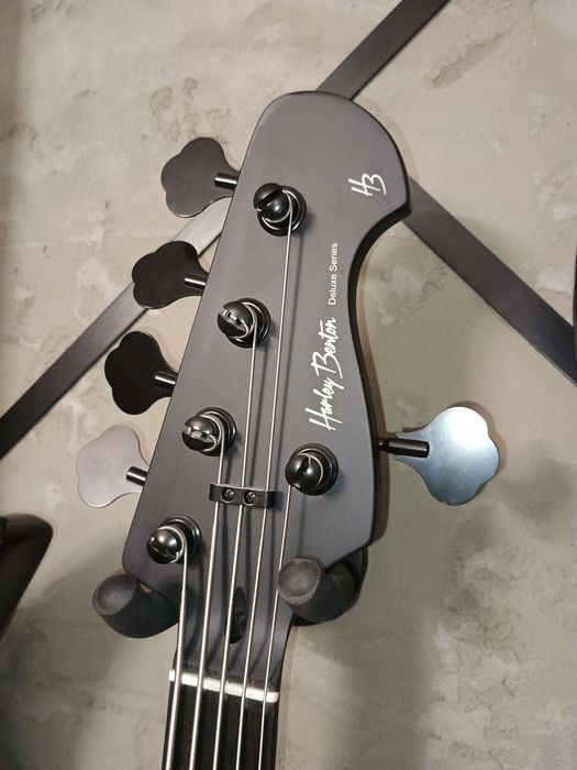 Gitara basowa Harley benton mb5