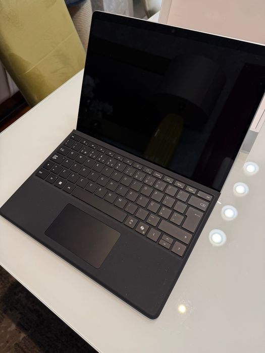 Microsoft Surface Pro 11 – 16GB / 512GB – Como Novo!