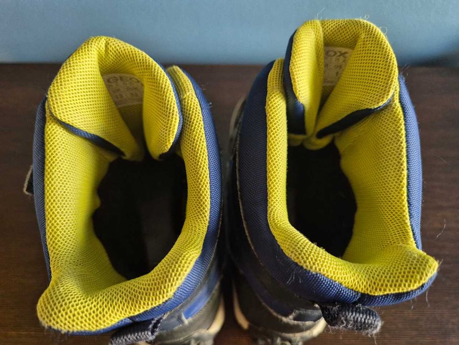 Buty zimowe, śniegowce Geox - rozmiar 32