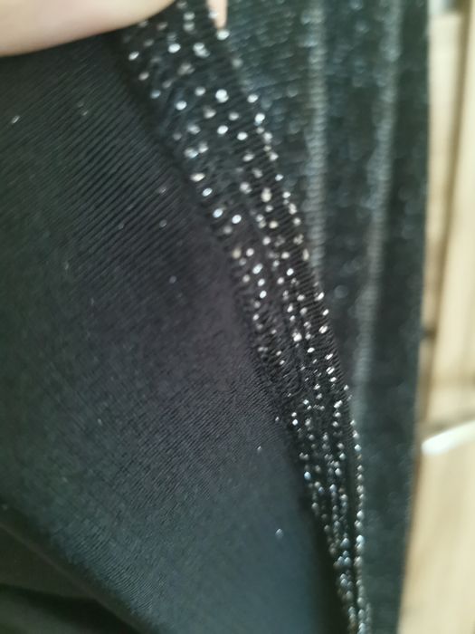 Sukienka czarna 40 srebrna nitka