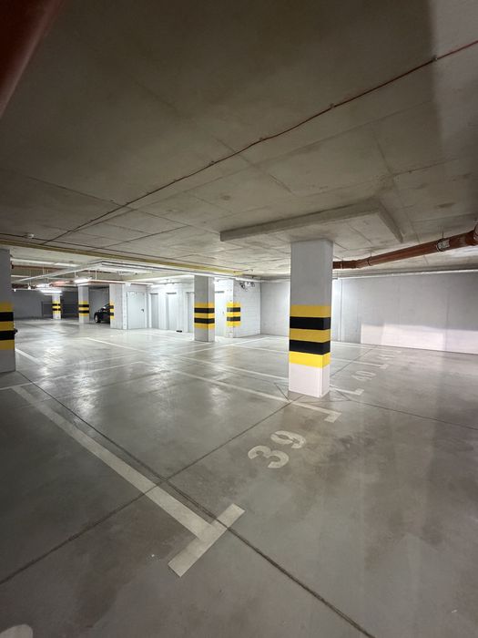 Miejsce w garażu podziemnym ul. Madalińskiego centrum