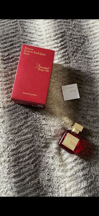 Perfume baccarat rouge 540