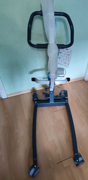 Подъемник электрический Invacare Birdie Compact инвалидов передвижной