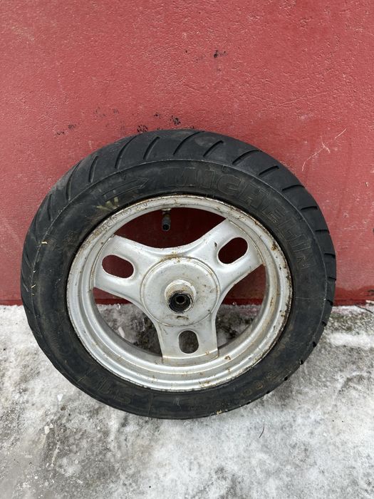 Переднє колесо для скутера