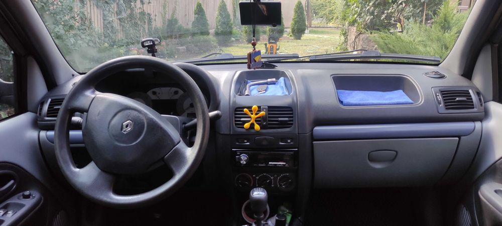 Продам автомобіль в гарному стані.