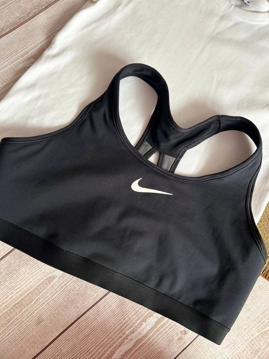 Топ Nike dri fit