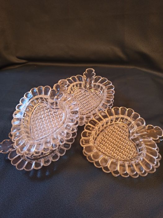 Кришталеві креманки