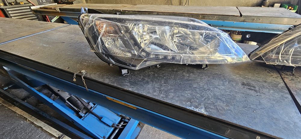 Farol optica para fiat ducato ,peugeot boxer,citroen jimper.novas .h7,