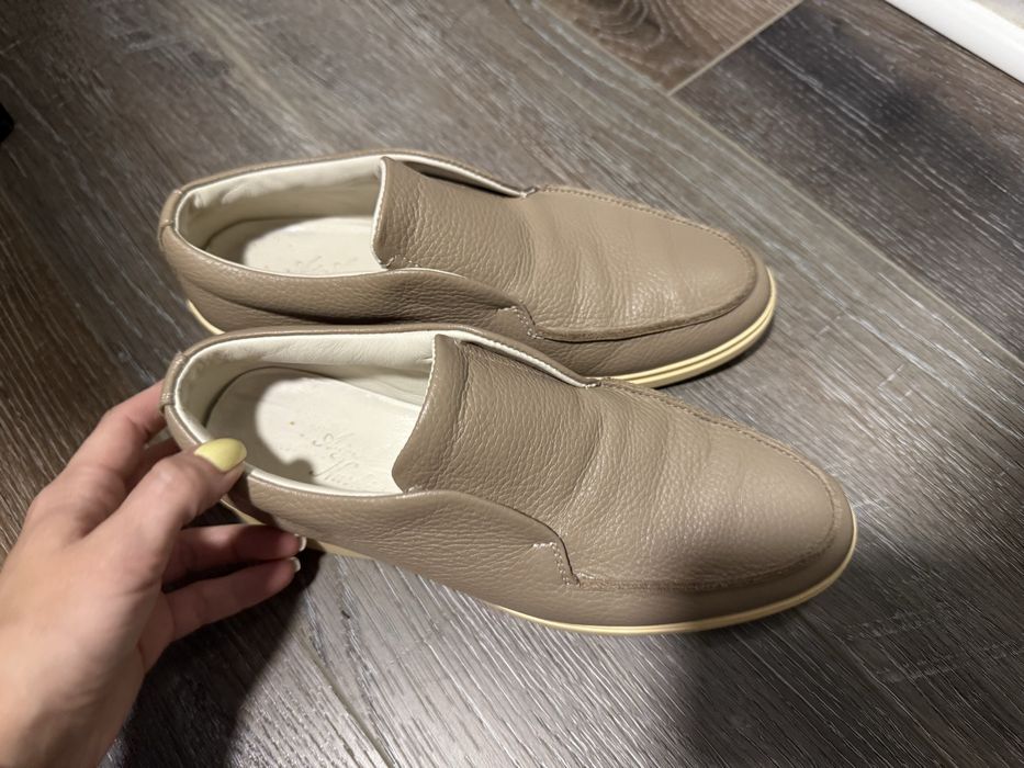 Бежеві шкіряні лофери у стилі Loro Piana 36 розмір, 23 см